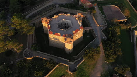 Ciudadela-De-Saint-tropez-Museo-De-Historia-Marítima-Vista-Aérea-Amanecer